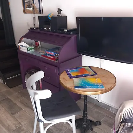 Dom wakacyjny Le Centaure Proche Centre Naturiste